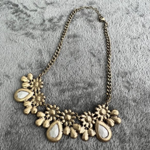Ann Taylor Loft Rhinestone Chunky Statement Necklace Gold Tone 20 in - Picture 8 of 8